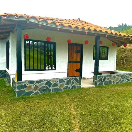 La Colina Magik Villa Guarne Exteriör bild